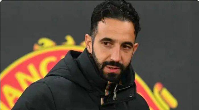 开云线上入口-阿莫林放弃辞职获曼联1200万镑解约金|劳尔·科斯塔|威尔科克斯|曼联主帅|教练违约金|解雇赔偿_新浪体育_新浪新闻